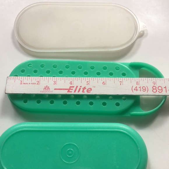 Tupperware Jadeite Vintage Oval Cheese Grater With Lid Food Storage Container - Picture 3 of 11